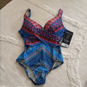 Miraclesuit Criss Cross Escape Blue and Red Patterned Swimsuit 14 16 XL New